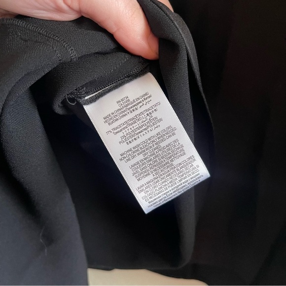 BCBG Maxazria Carlyn Asymmetrical Skirt Black High Rise Handkerchief Hem Size XS - Picture 7 of 7